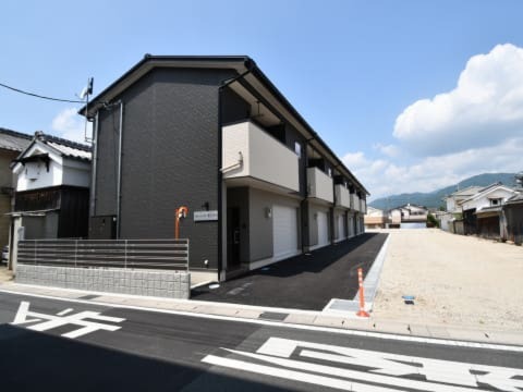 京都の街の工務店と建てる
戸建て賃貸ガレージハウス